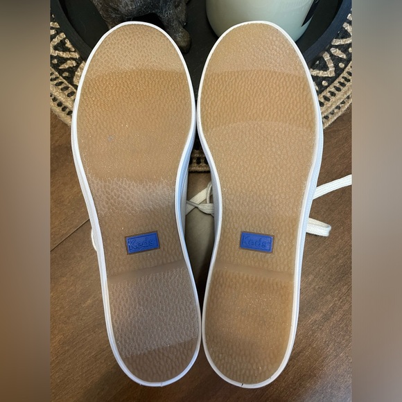 Keds triple up canvas lace up sneakers. Womens size 7. - Picture 7 of 11